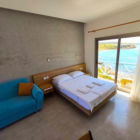 Oasis At Ayfilon Hotel Rizokarpaso Eksteriør billede